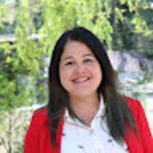 Meet your Posher, Ana lucina